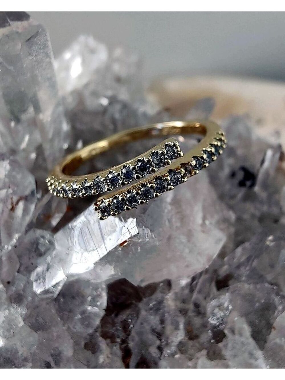 14K Gold Filled Double Row Crossover Ring Size 6